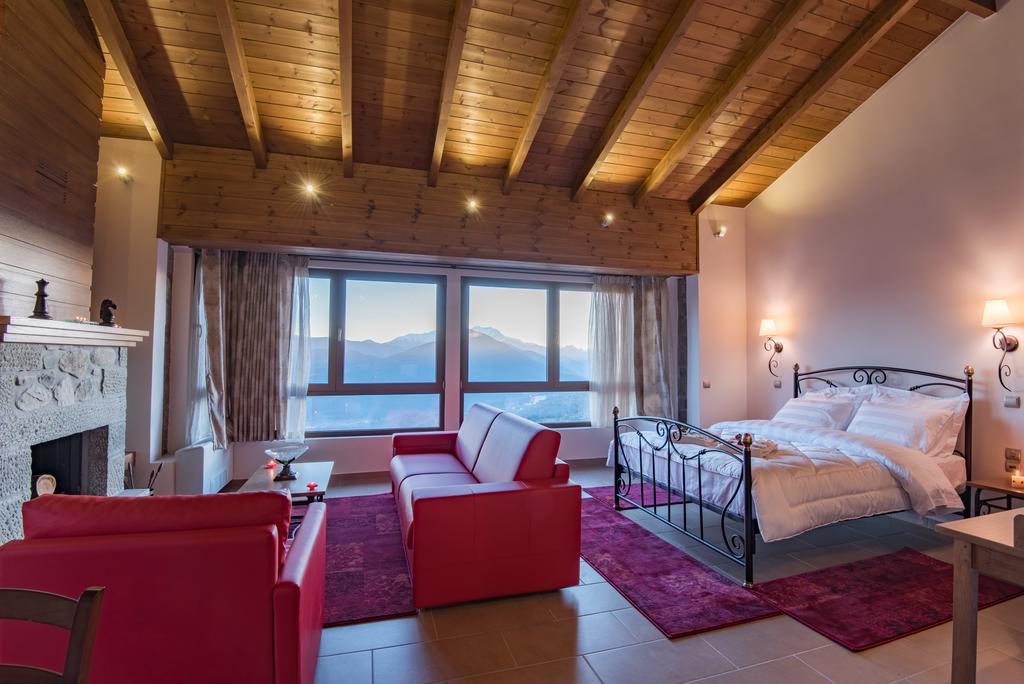 The View Village - Villas Suites & Spa Karpeníszi Kültér fotó